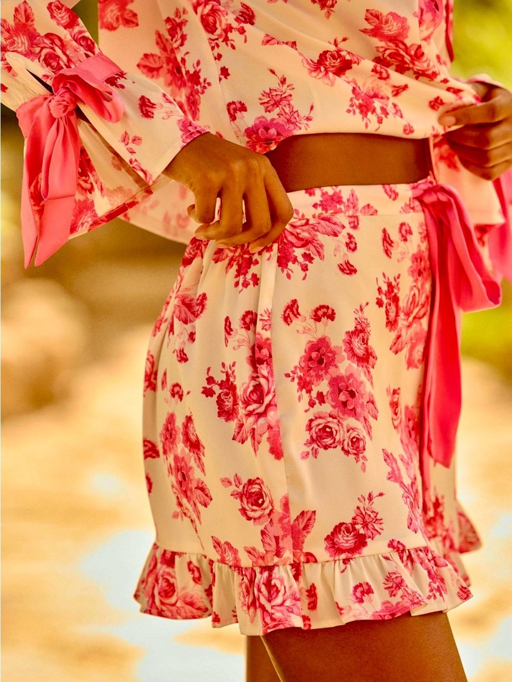 Beach Riot Pink Floral Satin Pajama Set - Picture 3 of 13